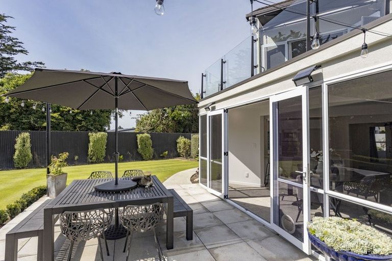 Photo of property in 10 Hossack Close, Belfast, Christchurch, 8051