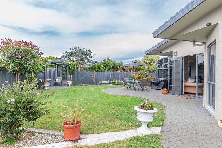 Photo of property in 17 Avon Street, Levin, 5510