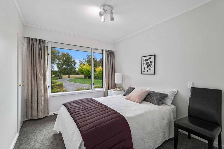 Photo of property in 352a Marshs Road, Halswell, Christchurch, 8025