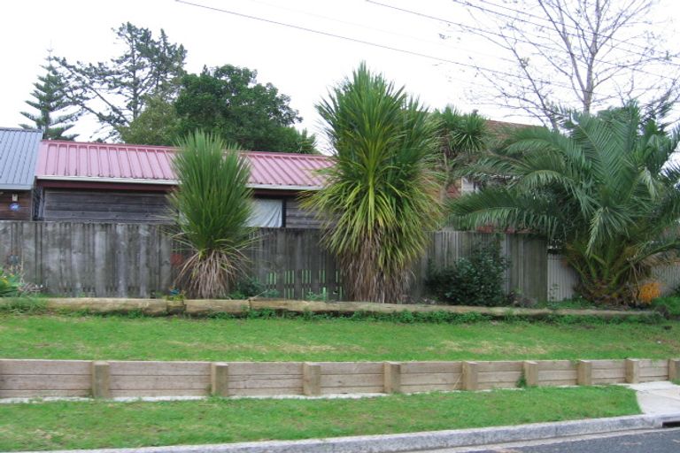 Photo of property in 3 Sunnyview Road, Greenhithe, Auckland, 0632