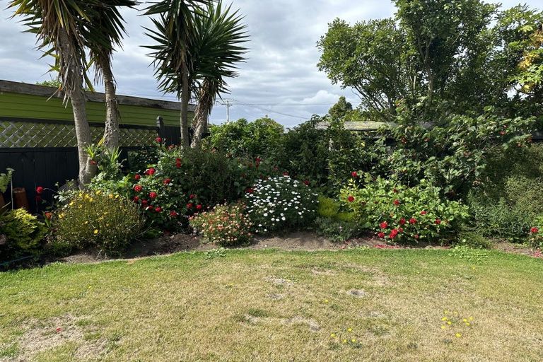 Photo of property in 59 Patu-kukupa Street, Manaia, 4612