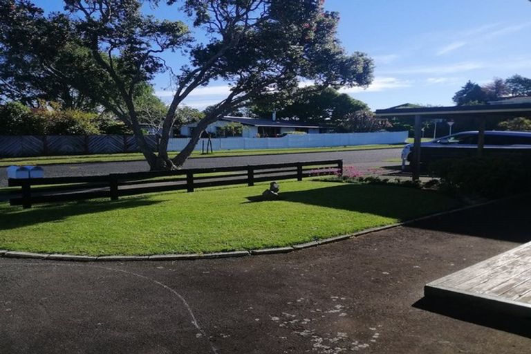 Photo of property in 5 Rennell Street, Frankleigh Park, New Plymouth, 4310