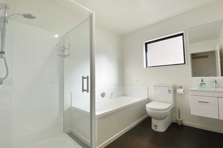 Photo of property in 2 Longmuir Street, Ilam, Christchurch, 8041