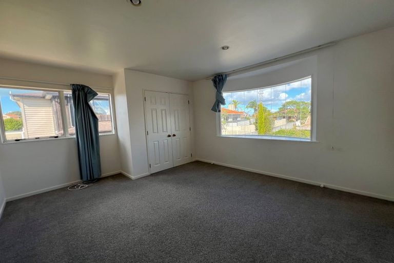 Photo of property in 36a Crichton Terrace, Hauraki, Auckland, 0622