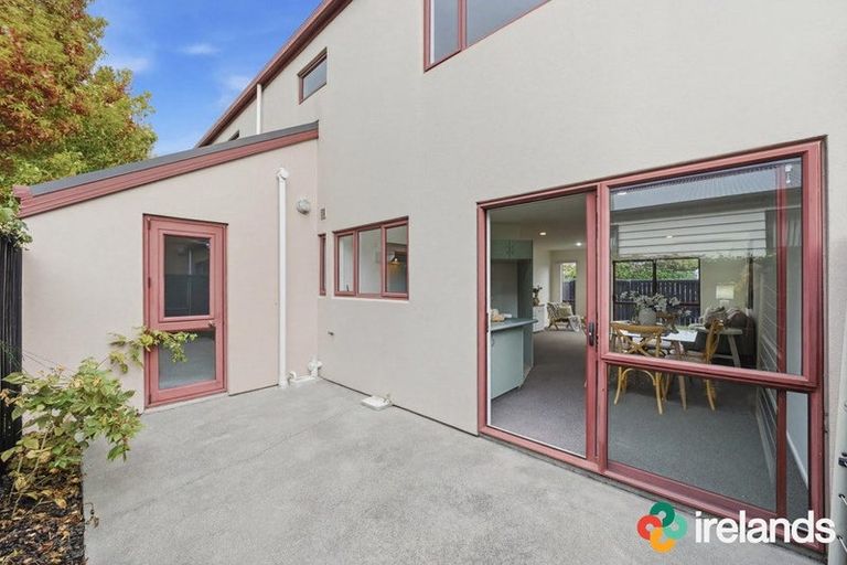Photo of property in 74 Matipo Street, Riccarton, Christchurch, 8041