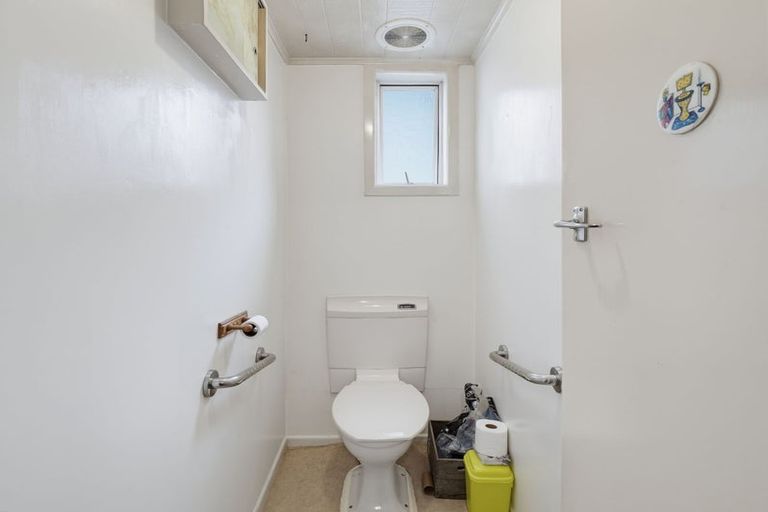 Photo of property in 50 Pitt Street, Raetihi, 4632