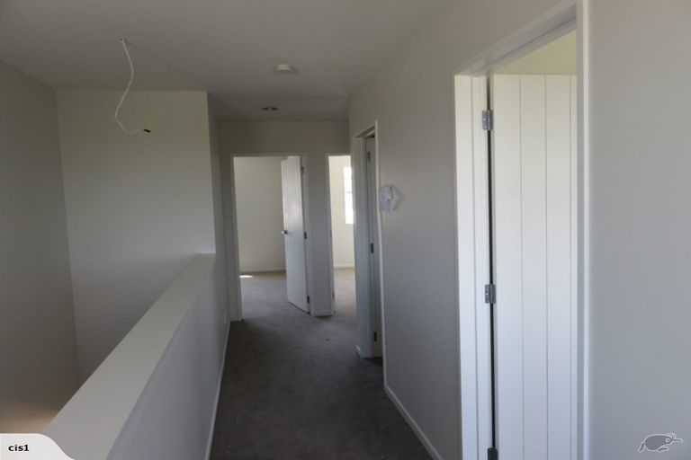 Photo of property in 70 Pencaitland Drive, Flat Bush, Auckland, 2019