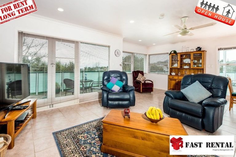 Photo of property in 30 Nigel Road, Browns Bay, Auckland, 0630