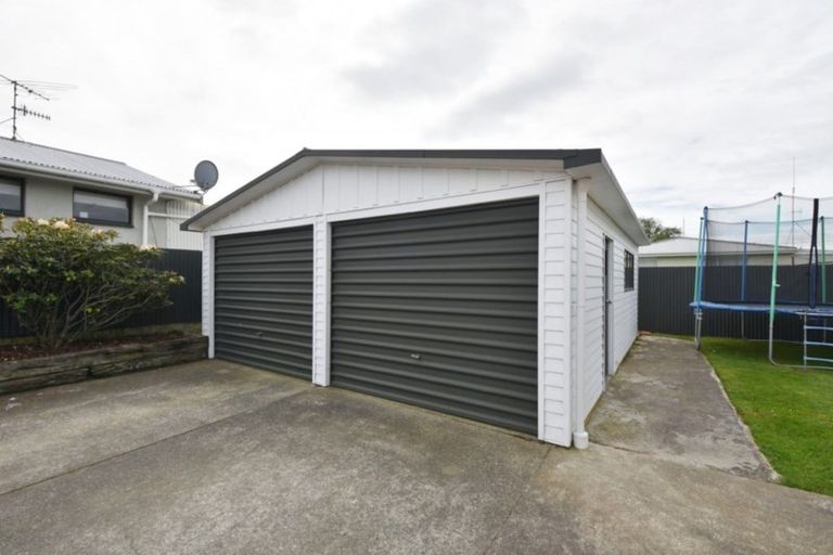 Photo of property in 65 Harvey Street, Grasmere, Invercargill, 9810