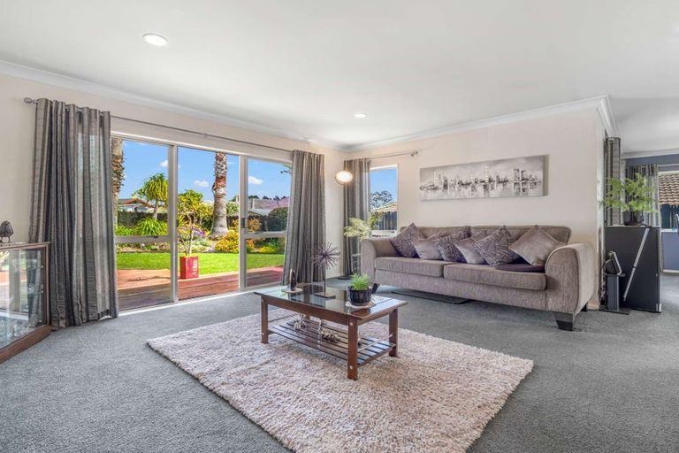 Photo of property in 22 Waitoa Street, Waiuku, 2123