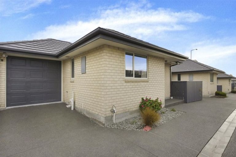Photo of property in 3/162 Wainoni Road, Avondale, Christchurch, 8061