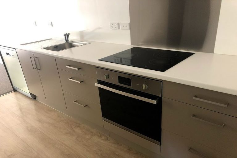 Photo of property in 2/7 Browning Street, Sydenham, Christchurch, 8023