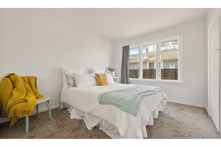 Photo of property in 141 Bower Avenue, New Brighton, Christchurch, 8083