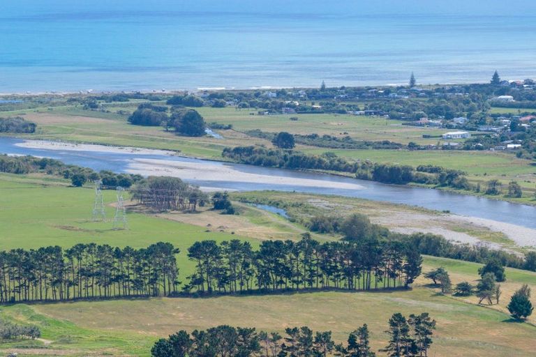 Photo of property in 294 Te Waka Road, Otaki, 5581