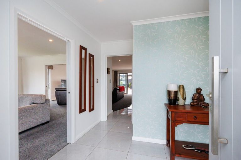 Photo of property in 5 Morocco Terrace, Kelvin Grove, Palmerston North, 4414