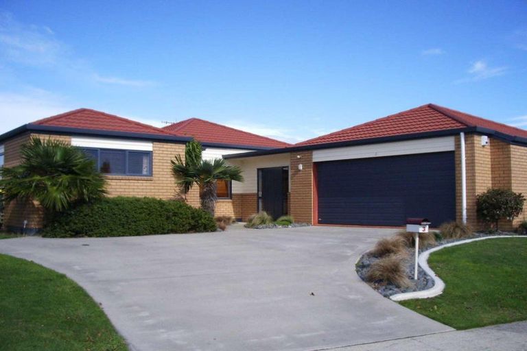 Photo of property in 3 Lavenham Place, Rototuna North, Hamilton, 3210