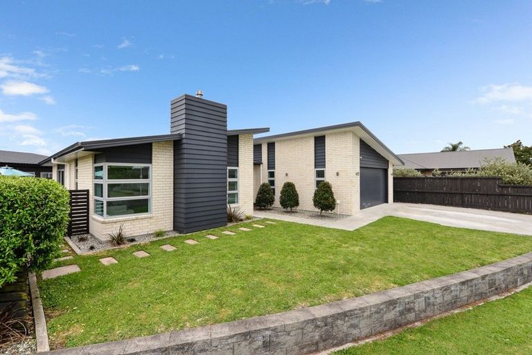 Photo of property in 42 Aquila Crescent, Rototuna North, Hamilton, 3210