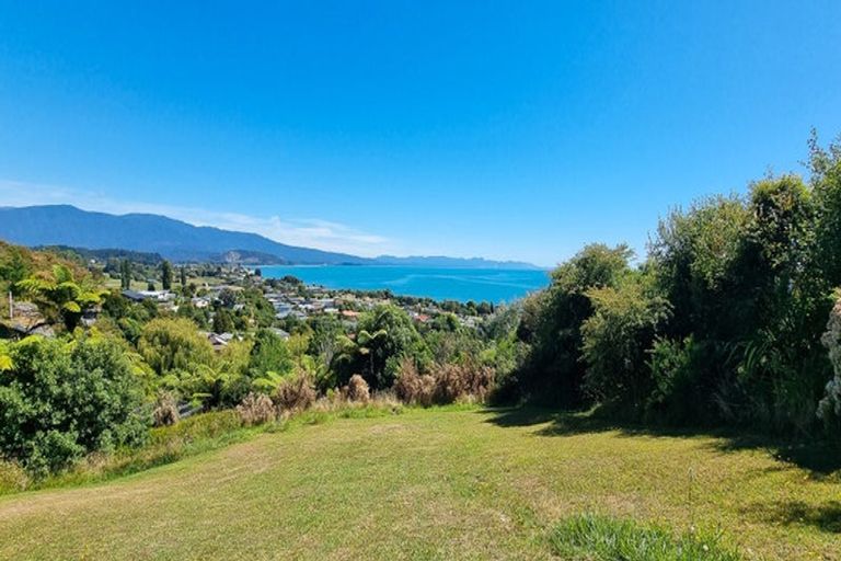 Photo of property in 21 Bay Vista Drive, Pohara, Takaka, 7183