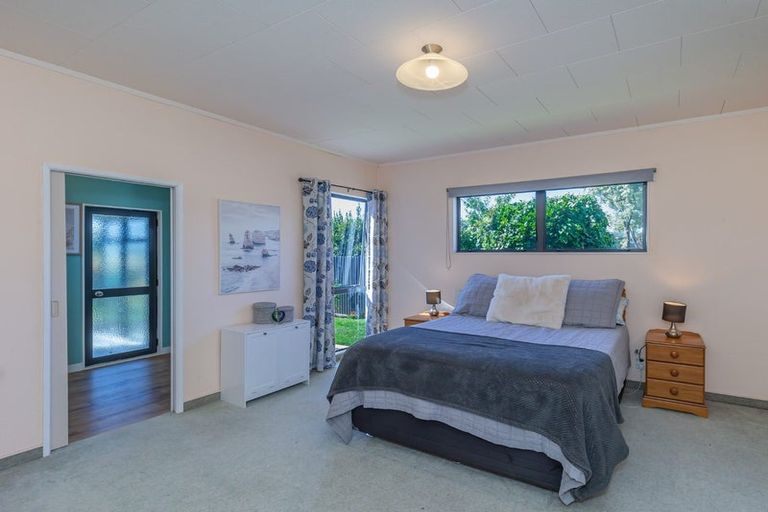 Photo of property in 17 Avon Street, Levin, 5510