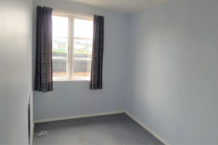 Photo of property in 12 Russell Street, Foxton, 4814