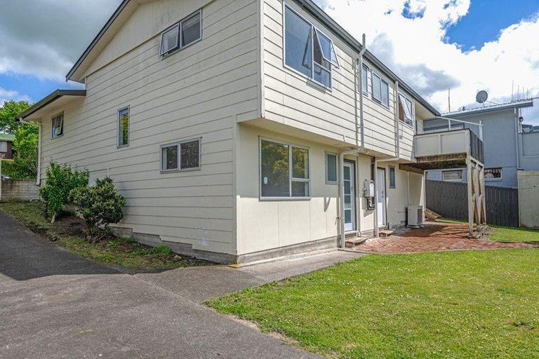 Photo of property in 3a Taupo Terrace, Feilding, 4702