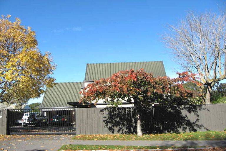 Photo of property in 32b Jeffreys Road, Fendalton, Christchurch, 8052