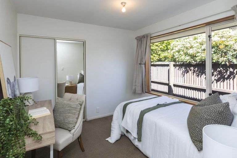 Photo of property in 2/9 Selwyn Street, Somerfield, Christchurch, 8024