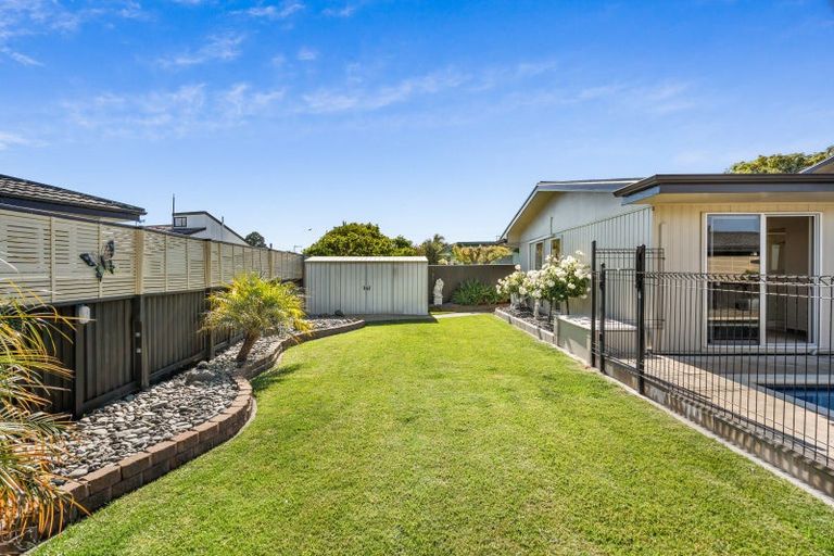 Photo of property in 20 Roskilda Crescent, Taradale, Napier, 4112