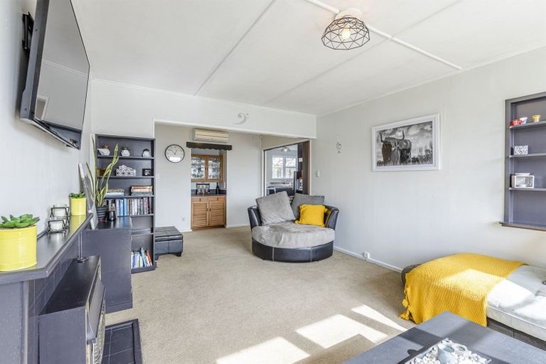 Photo of property in 34 Clyde Crescent, Roslyn, Palmerston North, 4414