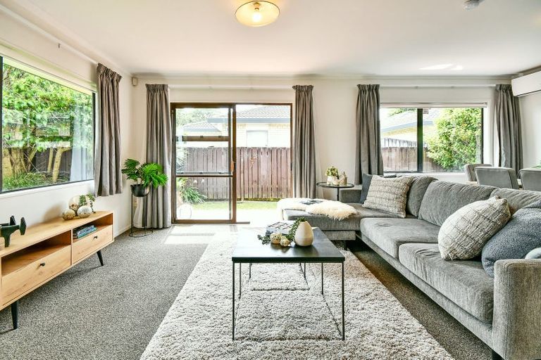 Photo of property in 1/33 Onslow Road, Papakura, 2110