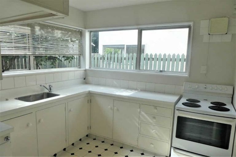 Photo of property in 1/12 Berry Street, St Albans, Christchurch, 8014