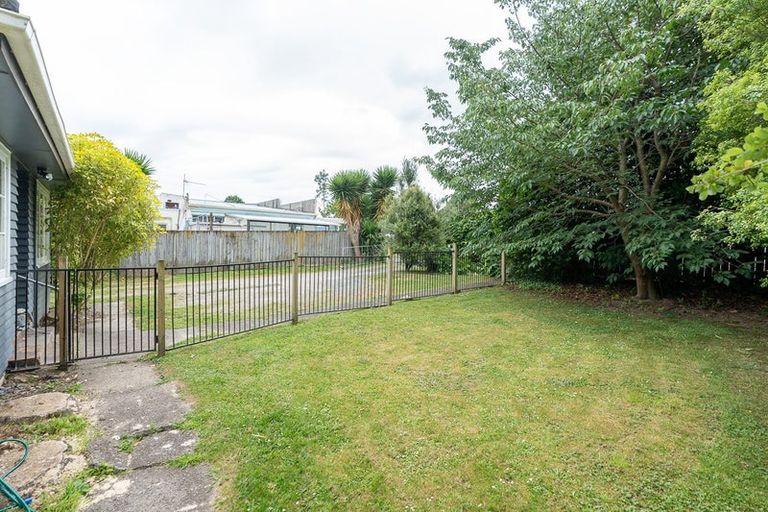 Photo of property in 4 Williams Place, Fairfield, Hamilton, 3214