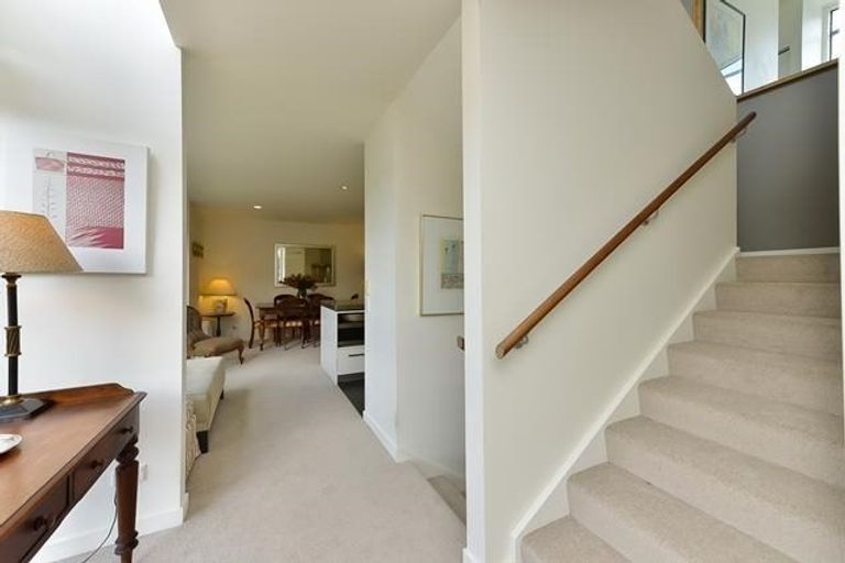 Photo of property in 37e Ngaio Road, Kelburn, Wellington, 6012