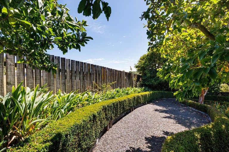 Photo of property in 20 Halcombe Road, Feilding, 4702