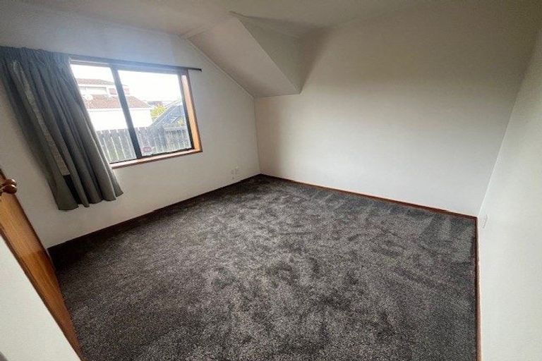 Photo of property in 26b Waller Avenue, Bucklands Beach, Auckland, 2012