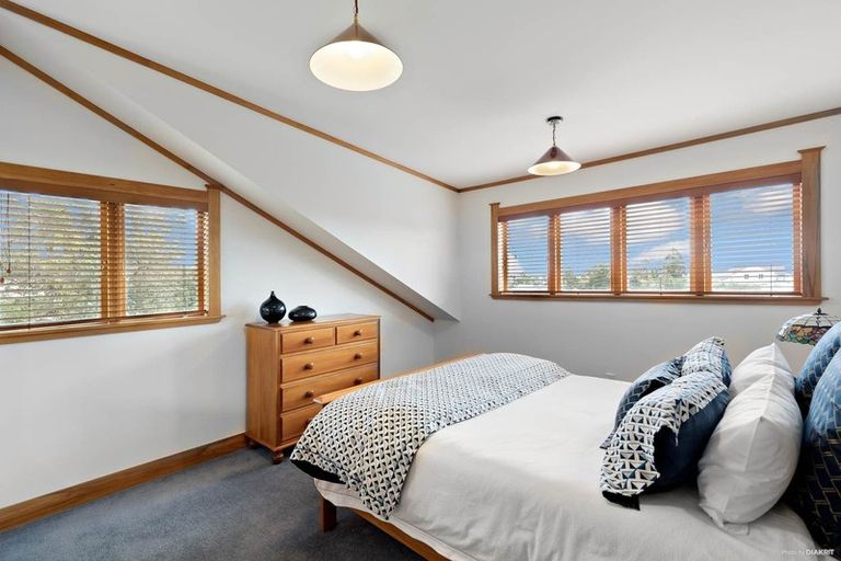 Photo of property in 19 Watling Street, Mount Eden, Auckland, 1024
