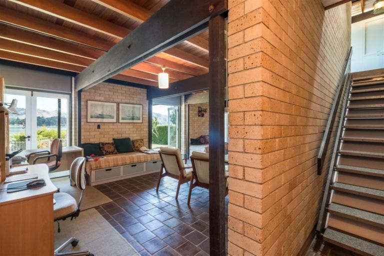 Photo of property in 417 Marine Drive, Charteris Bay, Lyttelton, 8971