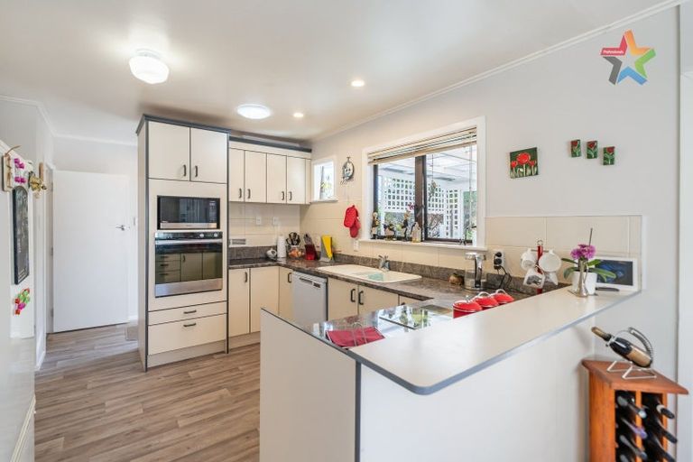 Photo of property in 1017 High Street, Avalon, Lower Hutt, 5011