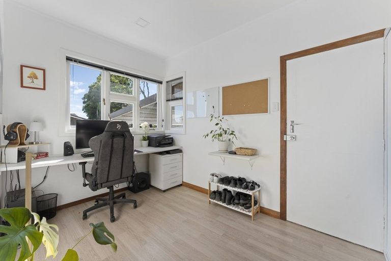 Photo of property in 13 Konini Street, Inglewood, 4330