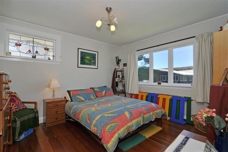 Photo of property in 27 Maida Vale Road, Roseneath, Wellington, 6011