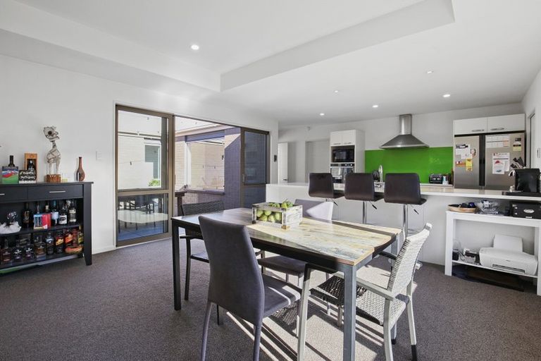 Photo of property in 17 Conie Glen Lane, Broomfield, Christchurch, 8042