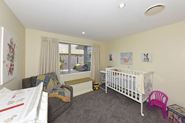 Photo of property in 57 Tutaipatu Avenue, Pegasus, 7612