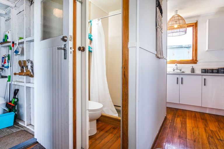 Photo of property in 124 Hampton Road, Whangamata, 3620