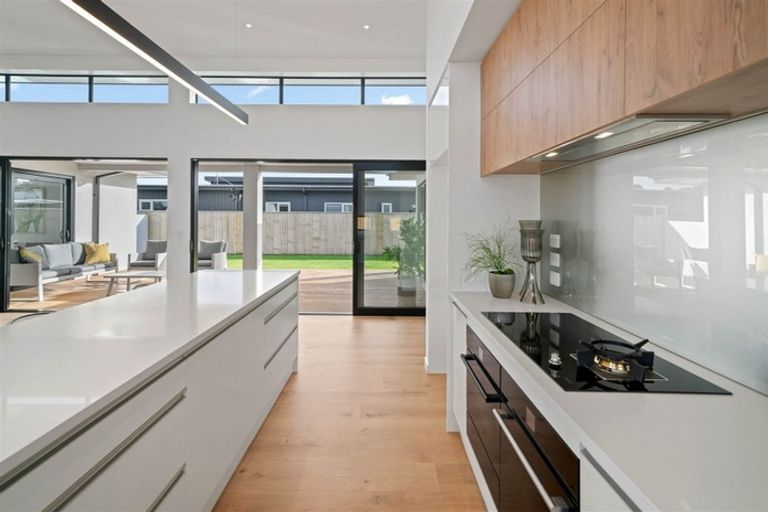 Photo of property in 9 Mersham Drive, Prebbleton, 7604