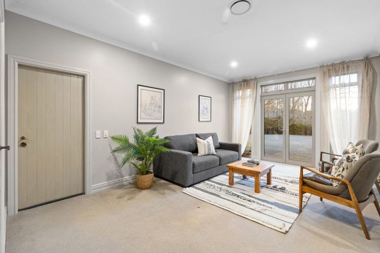 Photo of property in 274 Polson Hill Drive, Aokautere, Palmerston North, 4471