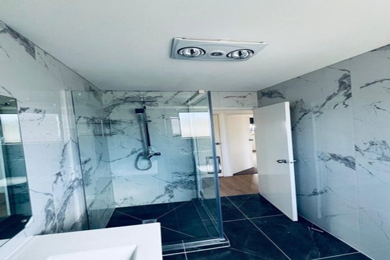 Photo of property in 2/19 Dunstan Place, Otara, Auckland, 2023