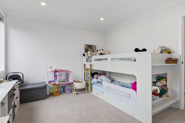 Photo of property in 49 Koura Drive, Red Beach, 0932