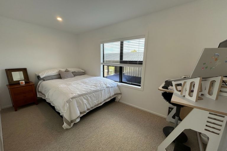 Photo of property in 29 Tomtit Crescent, Lake Hawea, 9382
