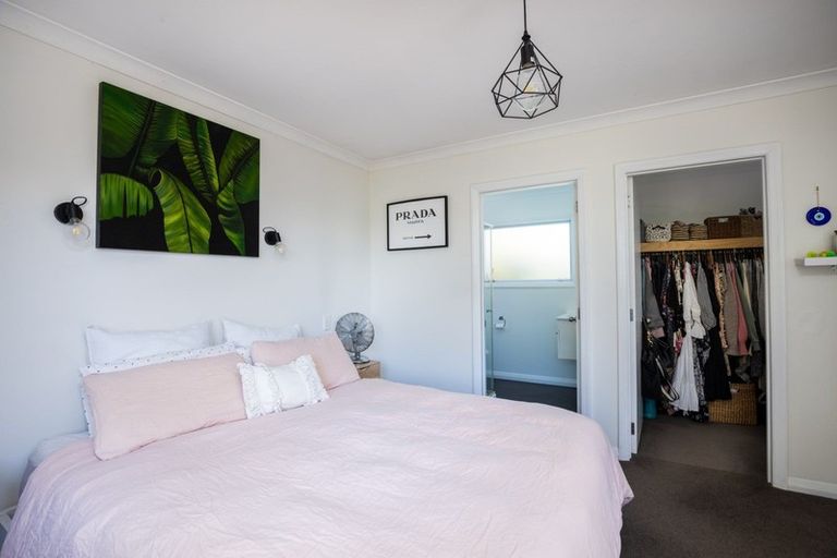 Photo of property in 88 South Road, Blagdon, New Plymouth, 4310