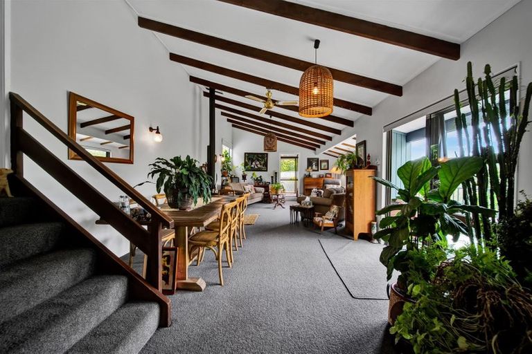 Photo of property in 37 Whakapaki Street, Urenui, 4375